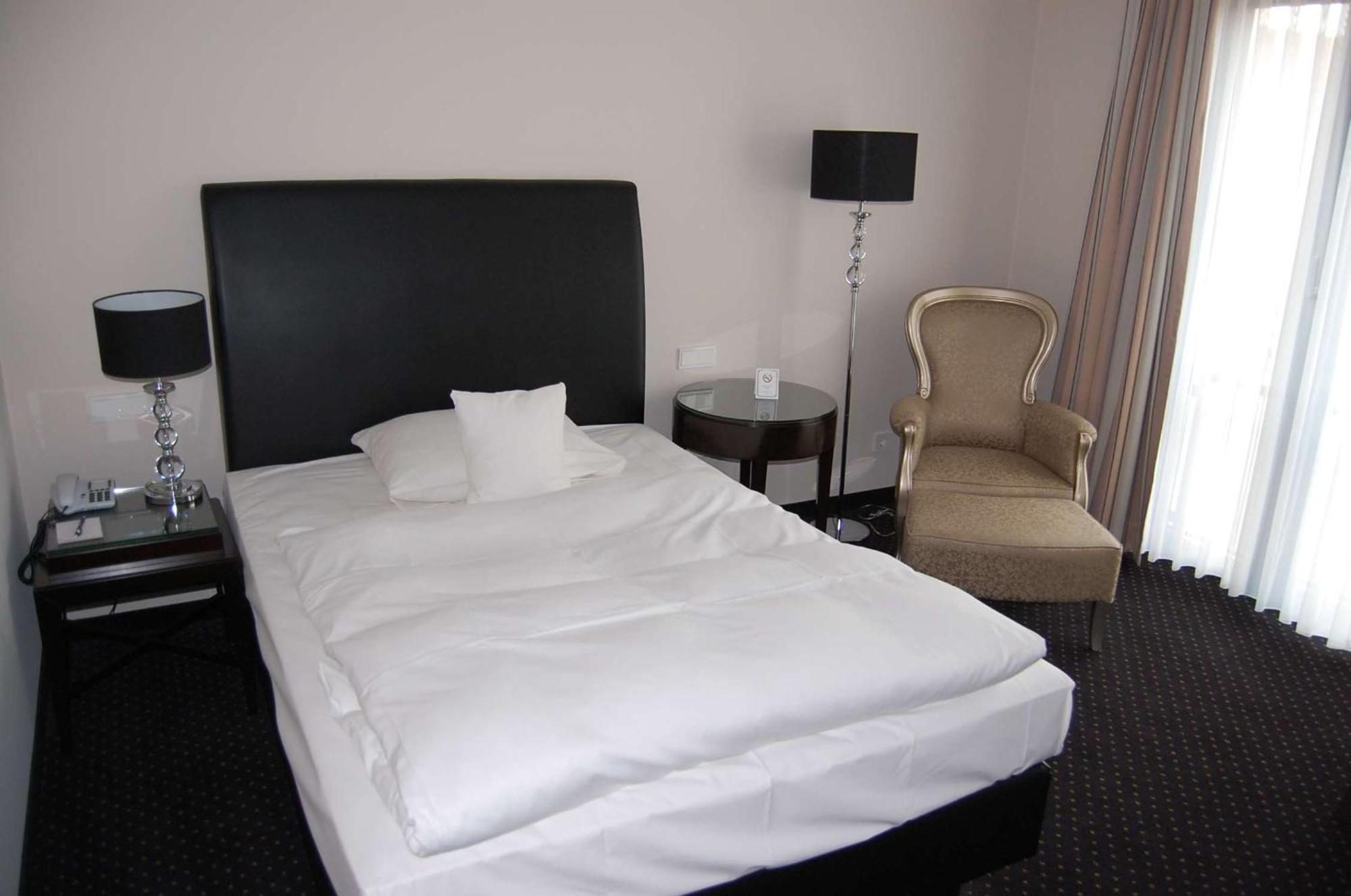 Hotel & Restaurant Schoenau Peine Eksteriør bilde