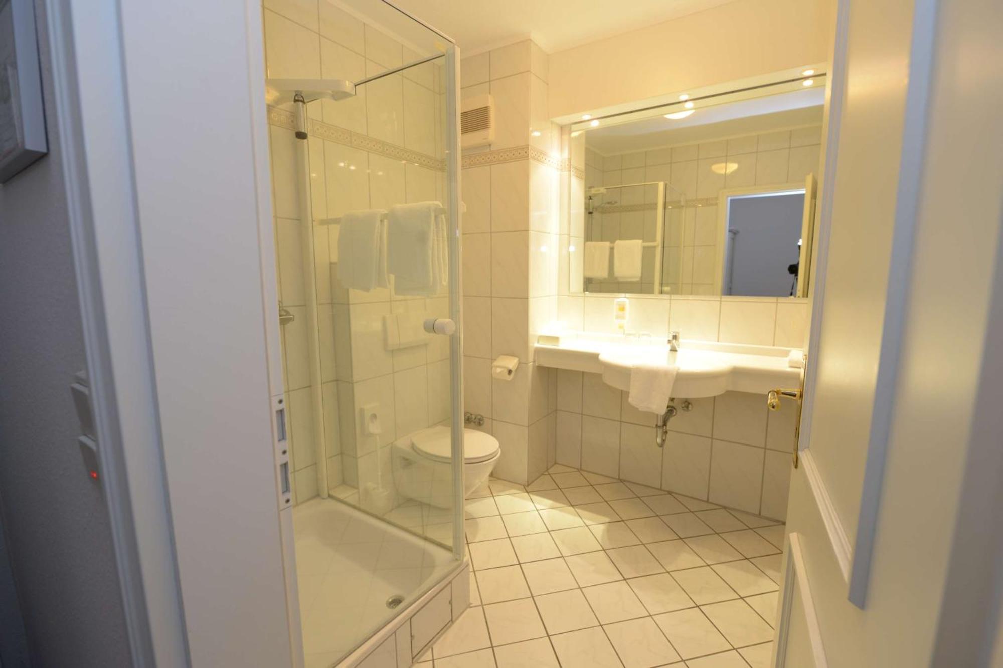 Hotel & Restaurant Schoenau Peine Eksteriør bilde