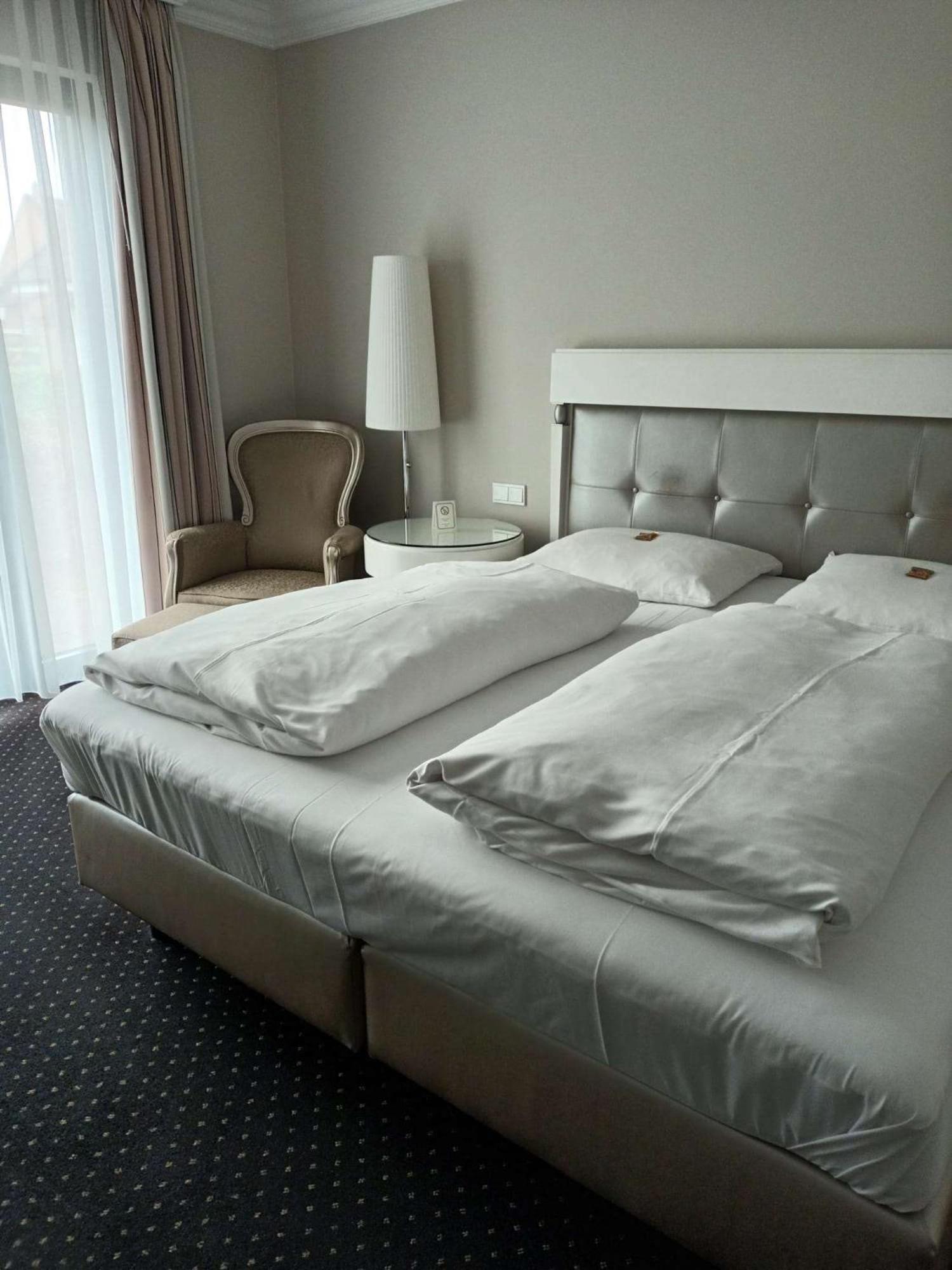 Hotel & Restaurant Schoenau Peine Eksteriør bilde