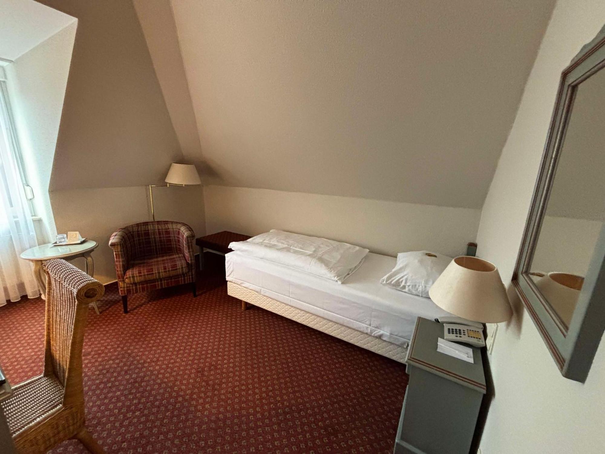 Hotel & Restaurant Schoenau Peine Eksteriør bilde