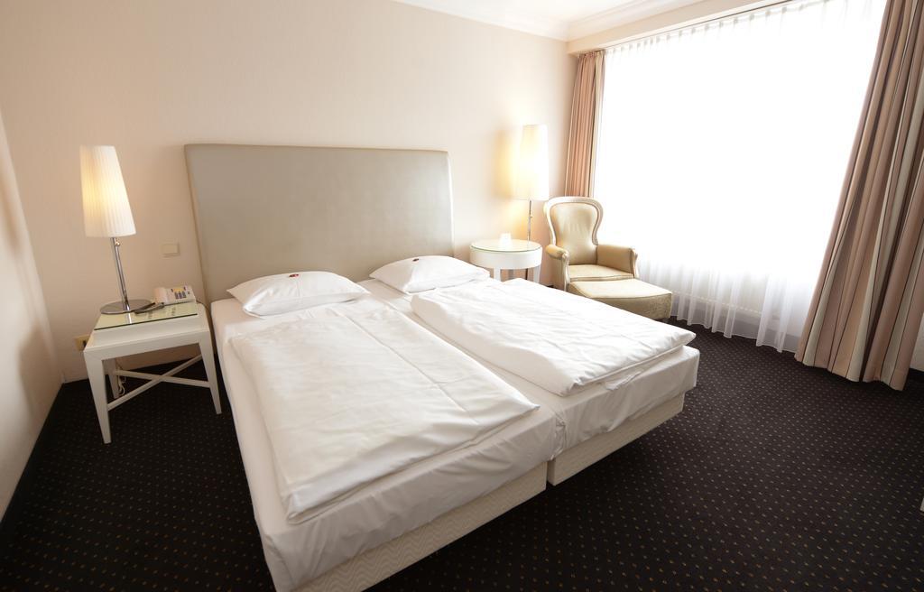 Hotel & Restaurant Schoenau Peine Eksteriør bilde