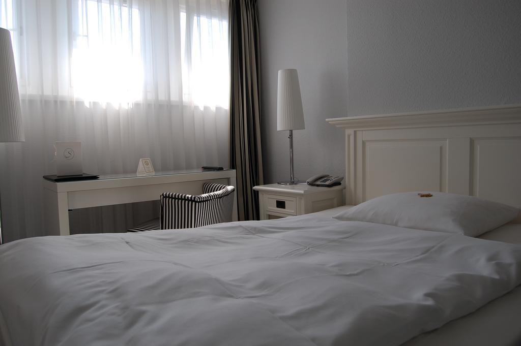 Hotel & Restaurant Schoenau Peine Eksteriør bilde